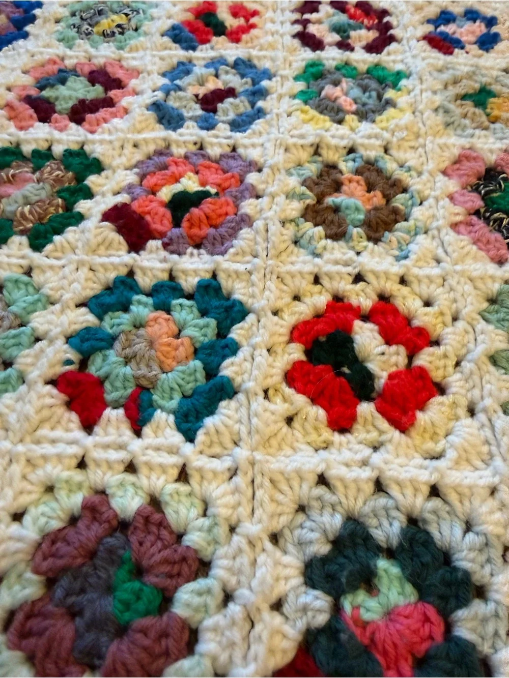 Vintage Possible Wool Granny Square Afghan Petite 3.5” Squares 52x44 Handmade